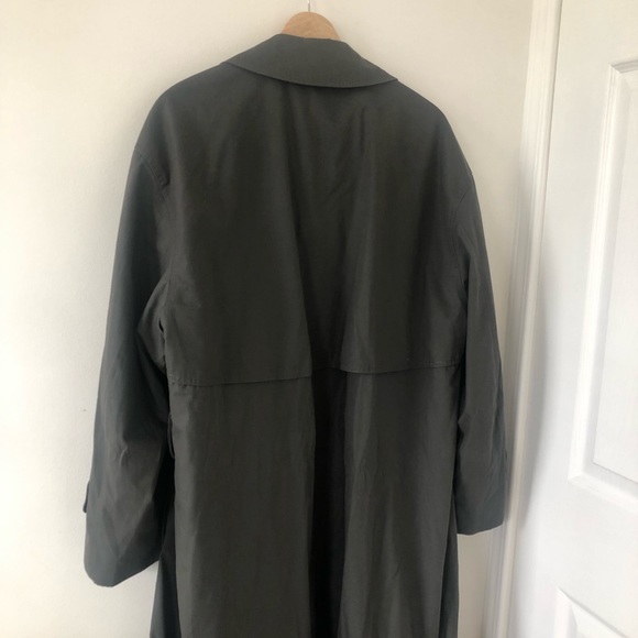 London Fog trench coat - Picture 4 of 6